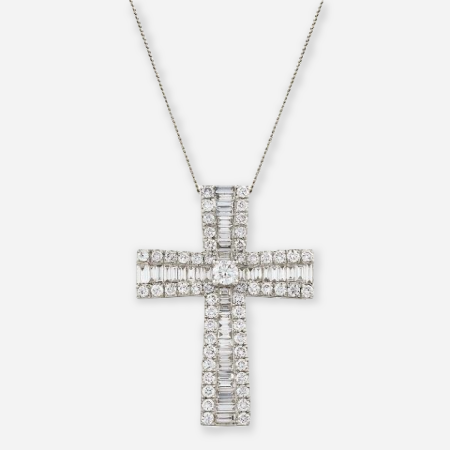 gold diamond cross pendant