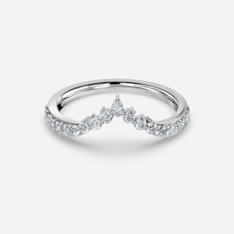 pear shaped claw set rings